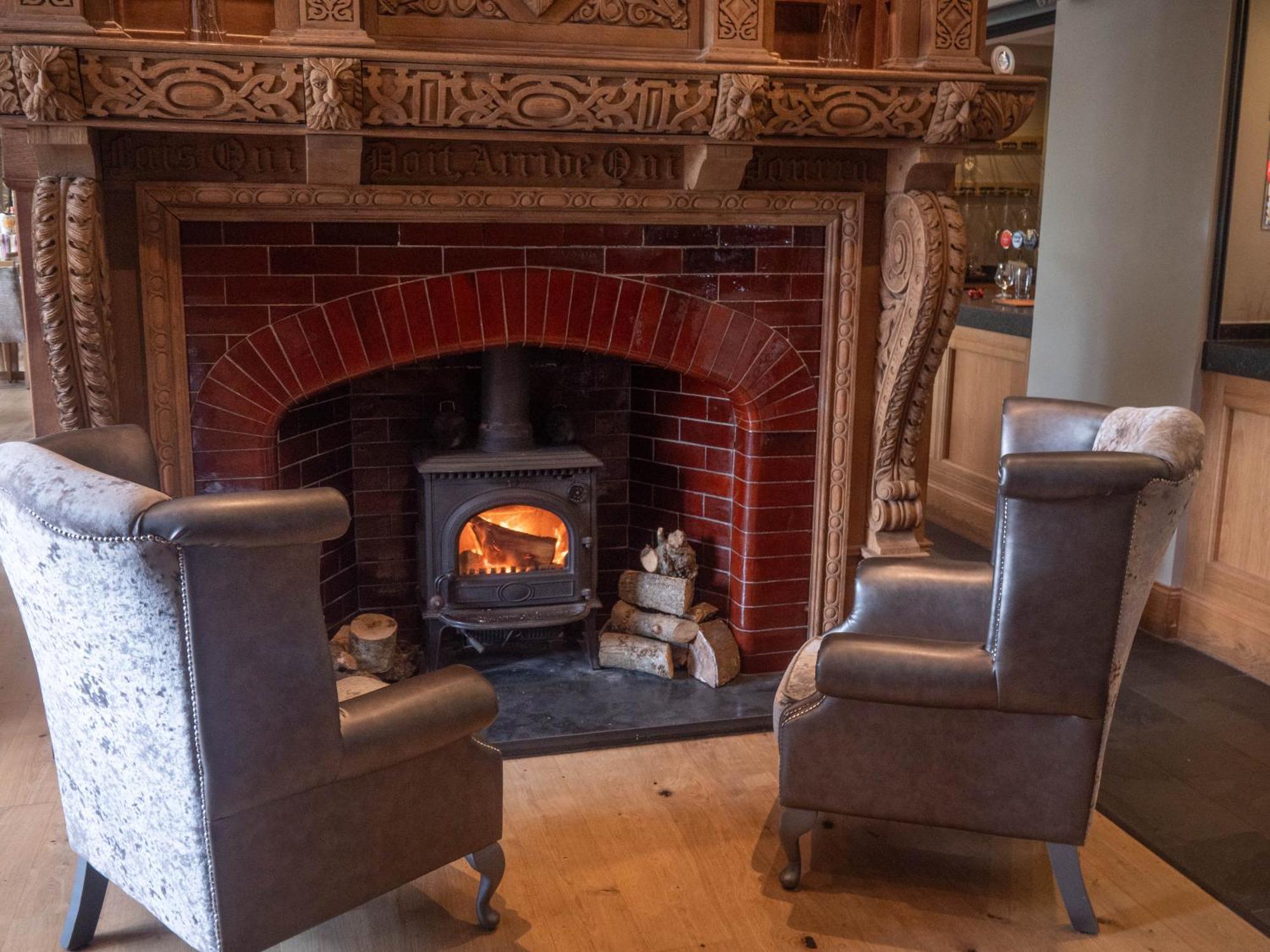 The Manor Boutique Hotel Restaurant And Bar Конви Экстерьер фото